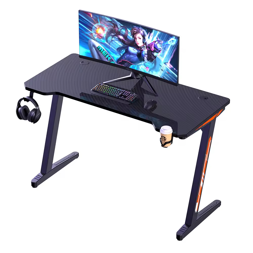 Scrivania da Gaming a Forma di - Home Office Work Table recensione e prezzo